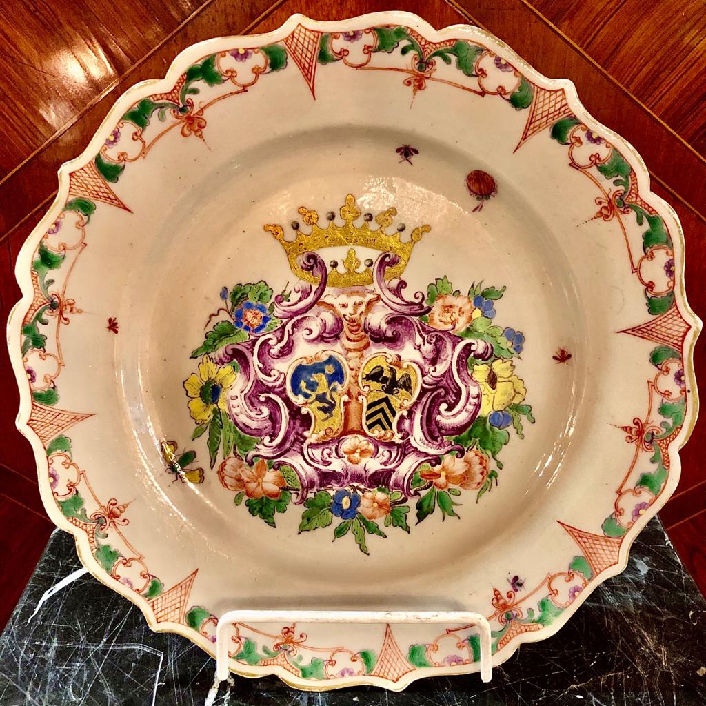 1.plate with emblem ginori doccia porcelain